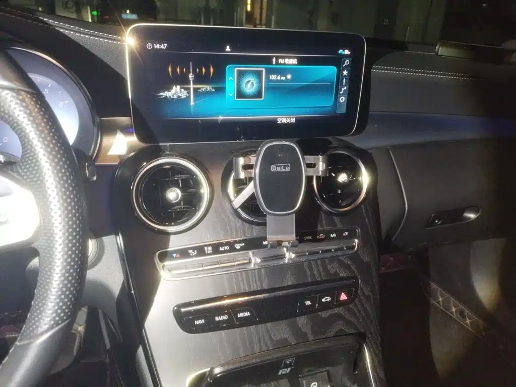 Mercedes-Benz C-Class — миниатюра 14