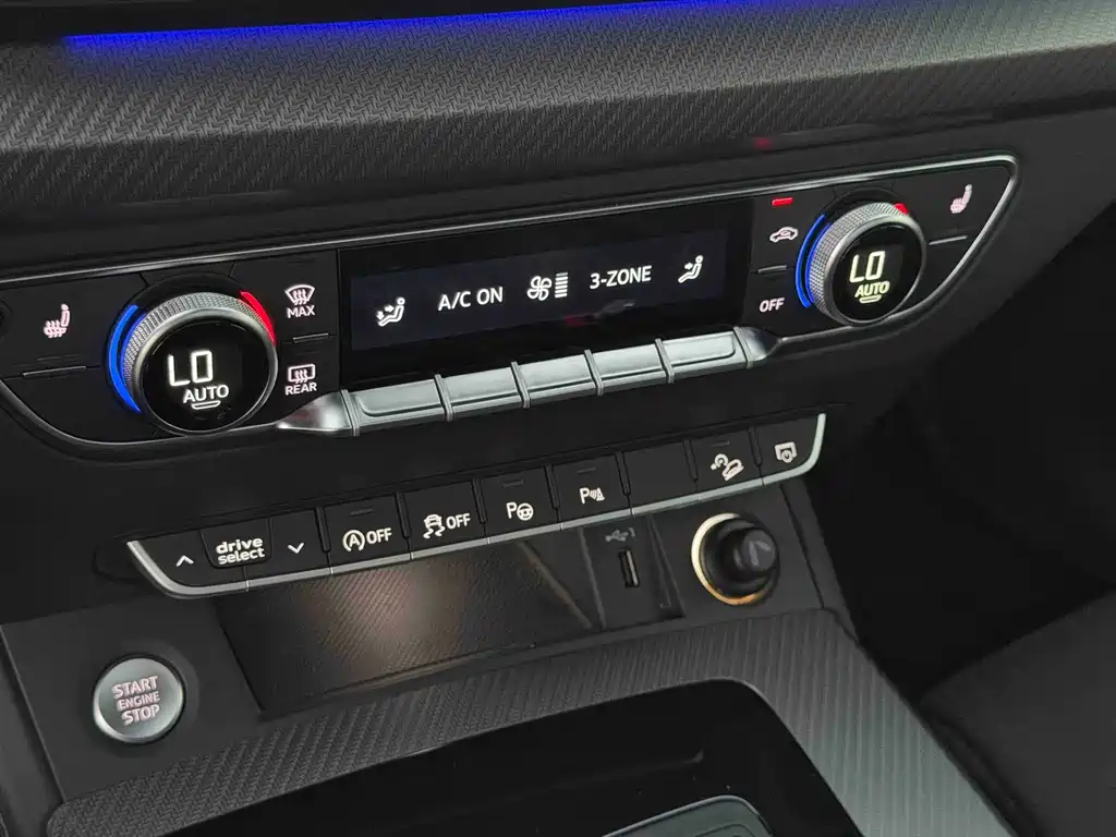 Audi Q5L Sportback — миниатюра 17