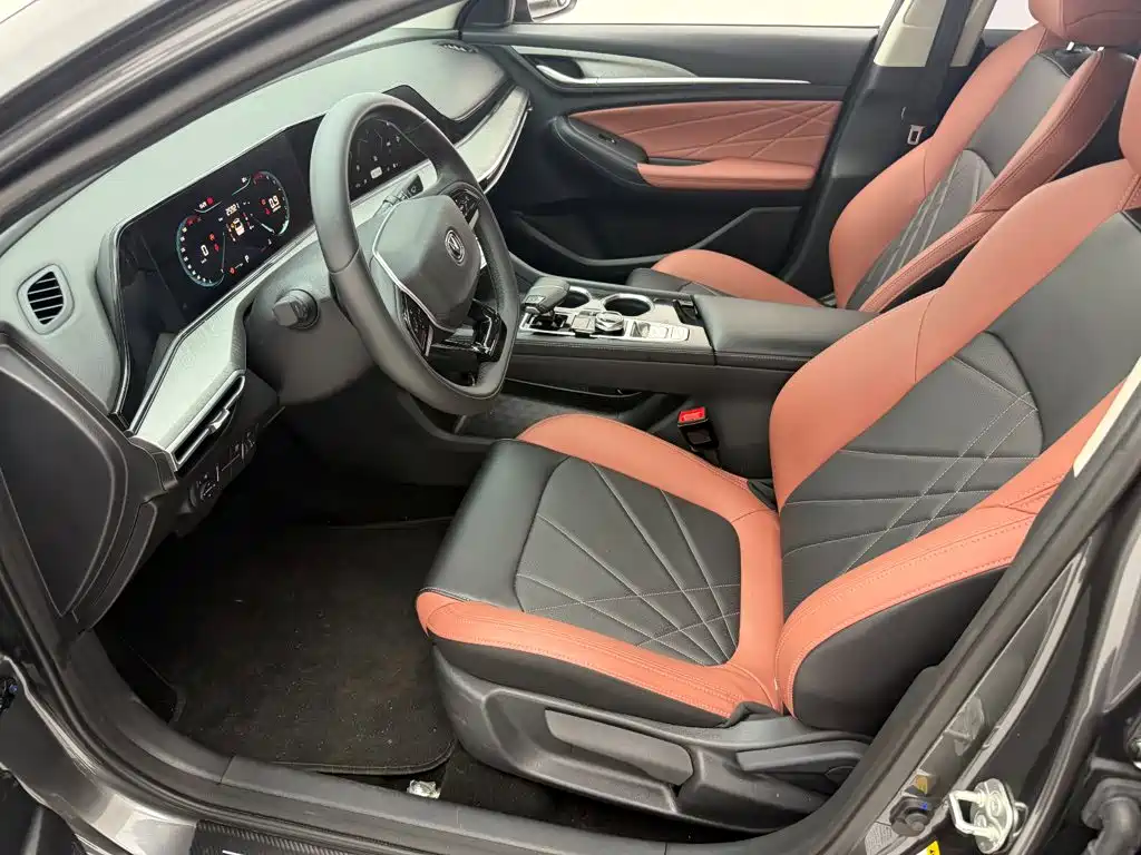 Changan Eado — миниатюра 5
