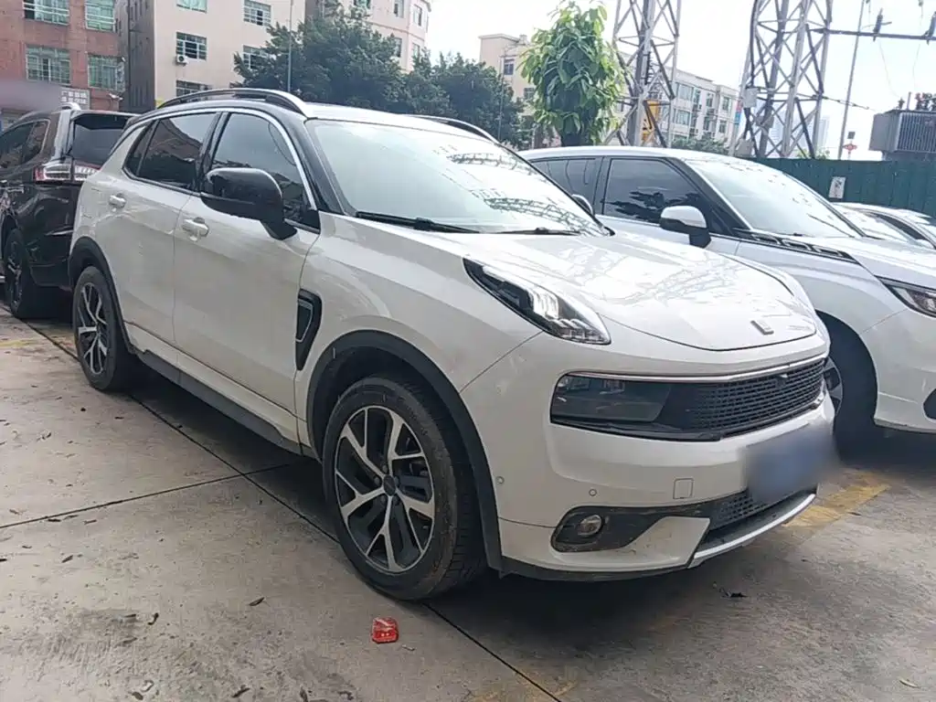 Lynk & Co 01 — миниатюра 4