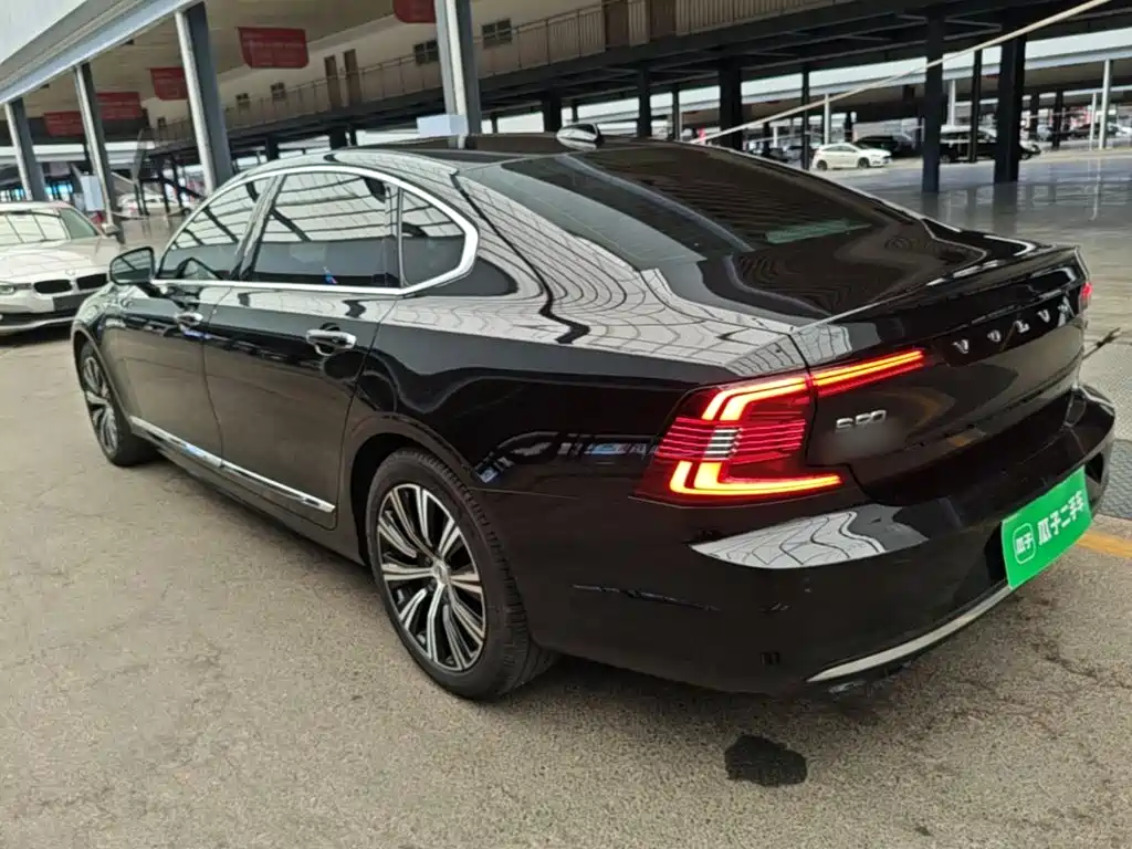 Volvo S90 — миниатюра 5
