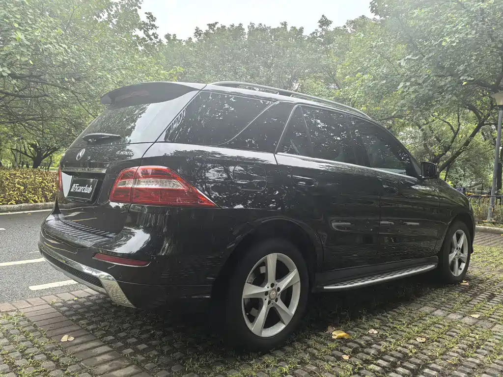 Mercedes-Benz M-Class — миниатюра 9