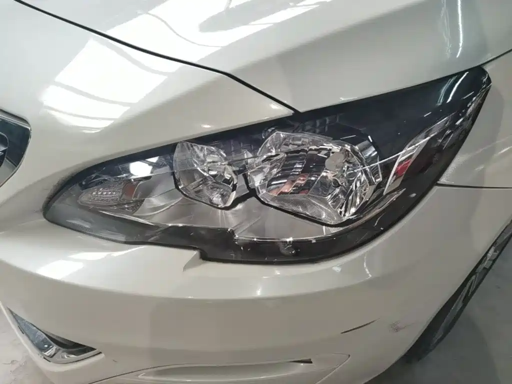 Peugeot 408 — миниатюра 24
