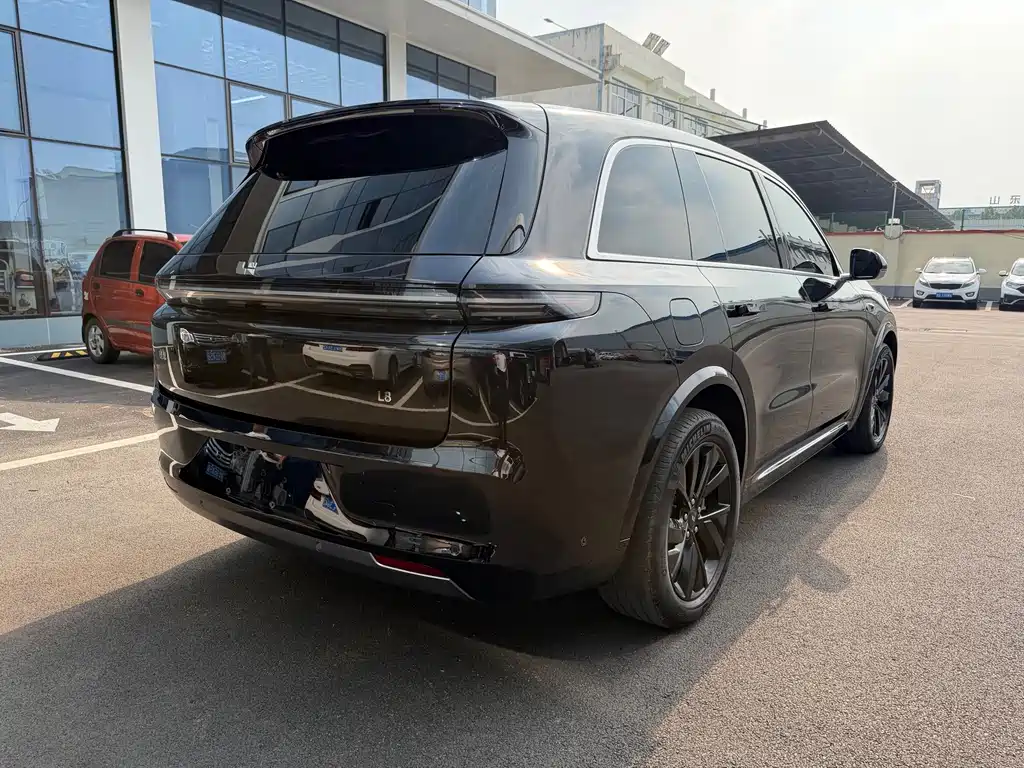 Li Auto Li L8 — миниатюра 4