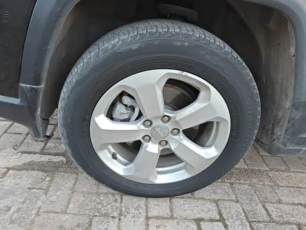 Jeep Compass — миниатюра 23