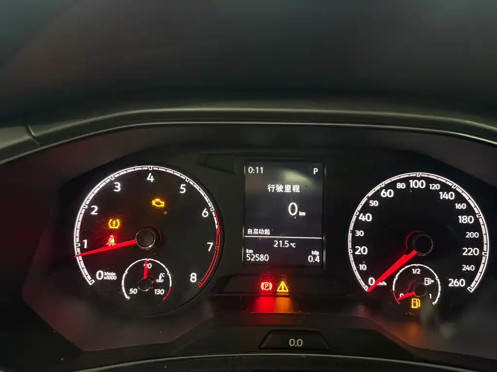 Volkswagen T-Roc — миниатюра 12