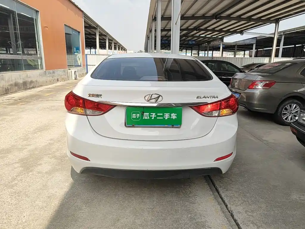 Hyundai Elantra Langdong — миниатюра 6