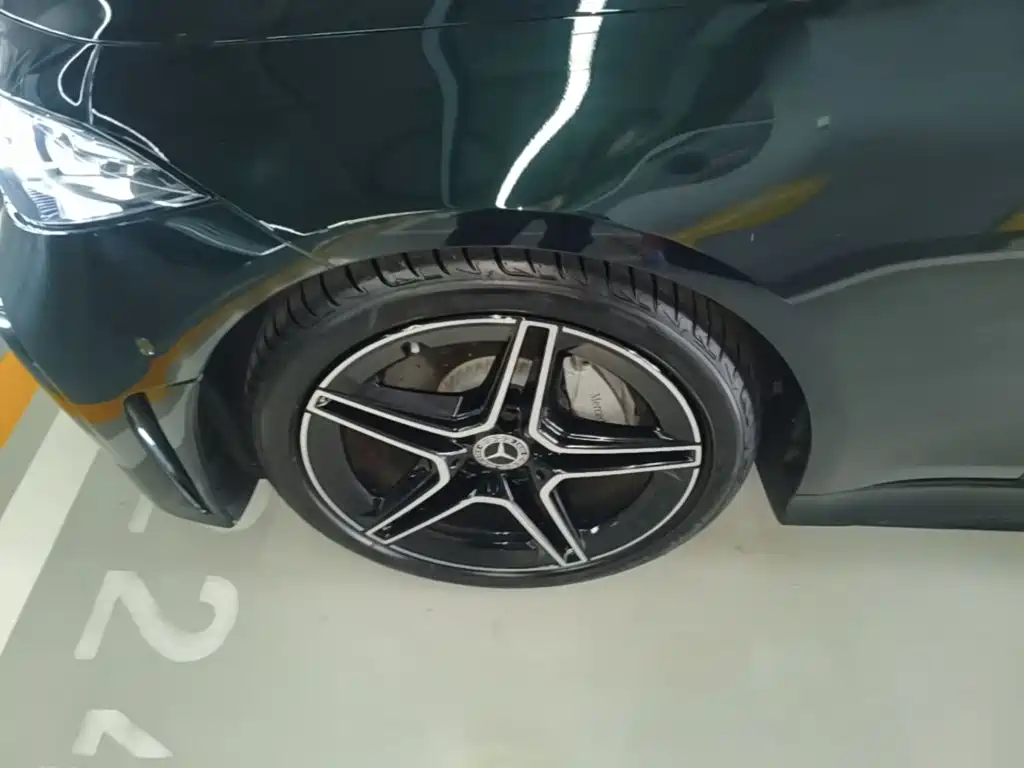Mercedes-Benz CLS — миниатюра 23