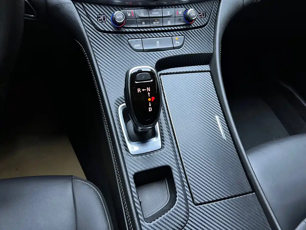 Buick LaCrosse — миниатюра 7
