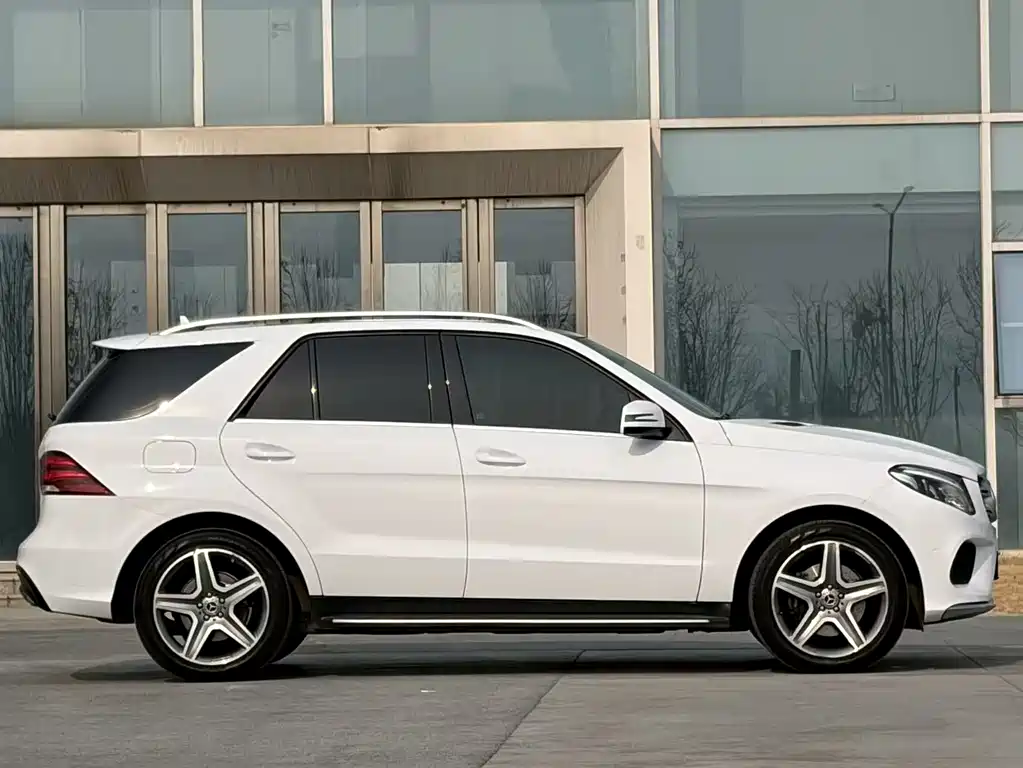 Mercedes-Benz GLE 2017 GLE 400 4MATIC