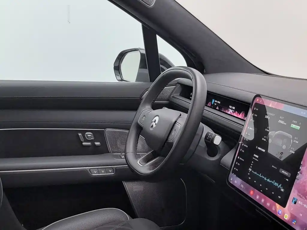 NIO ES8 — миниатюра 22