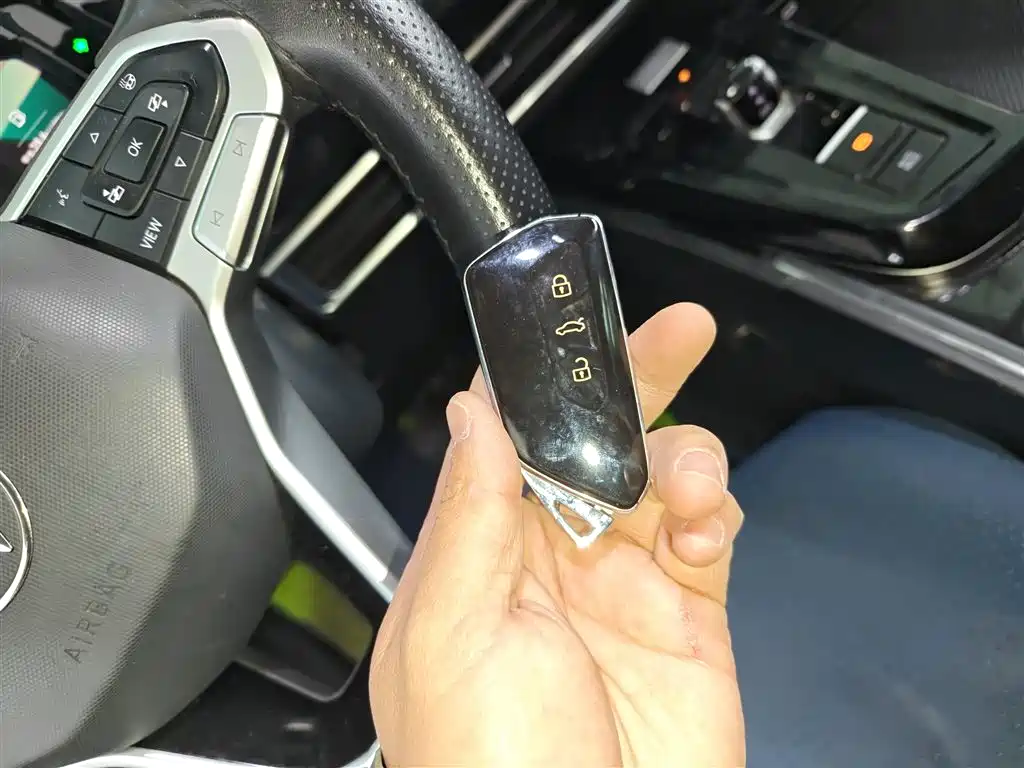 Volkswagen Viloran 2023 380TSI Luxury Pro 6 мест