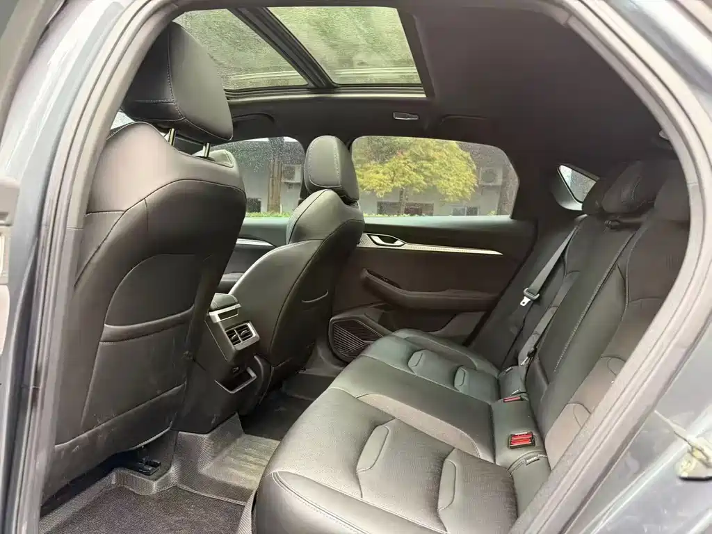 Geely Xingrui — миниатюра 7