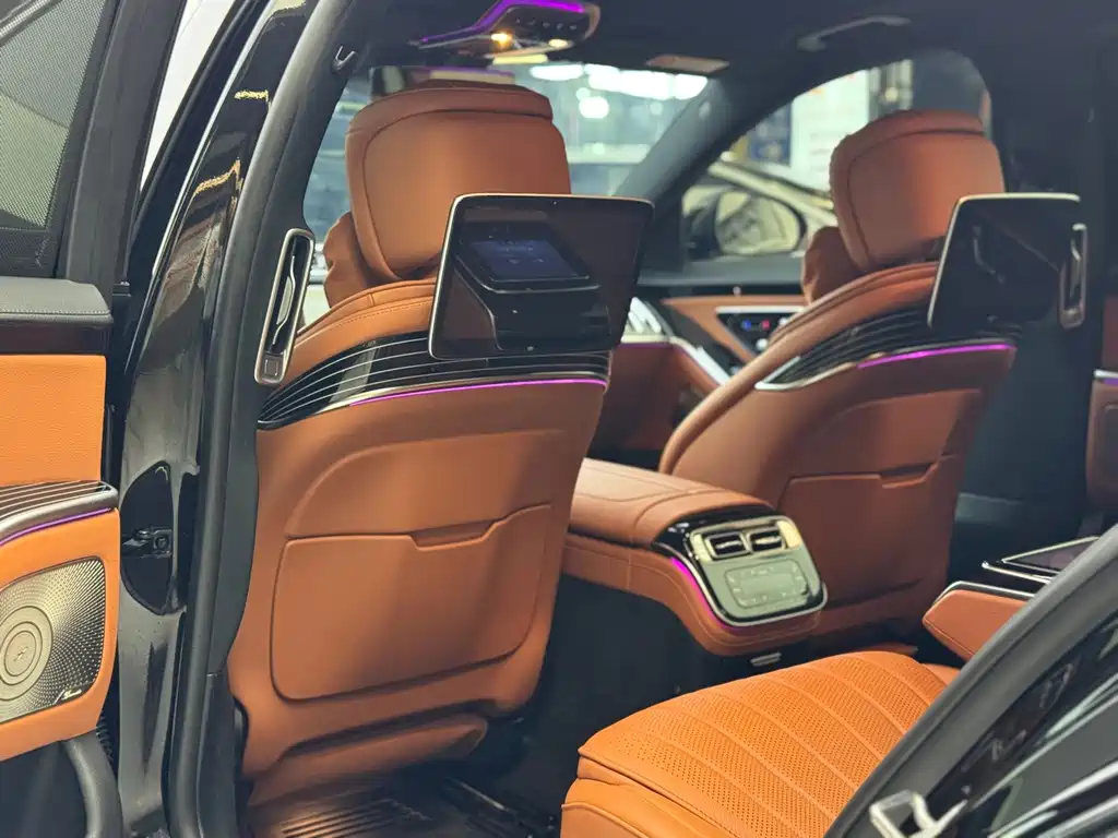 Mercedes-Benz S-Class — миниатюра 9
