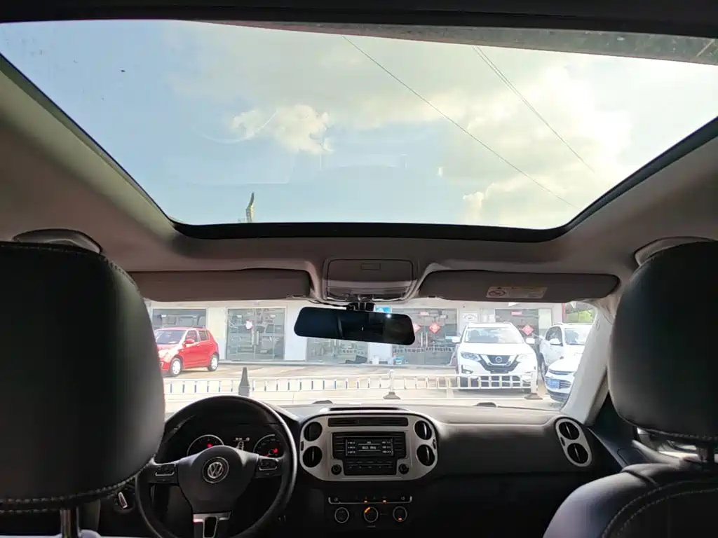 Volkswagen Tiguan — миниатюра 18