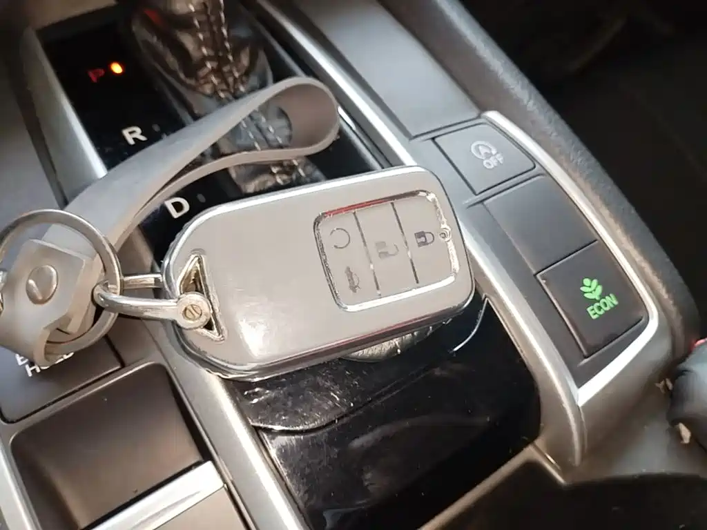 Honda Civic — миниатюра 9