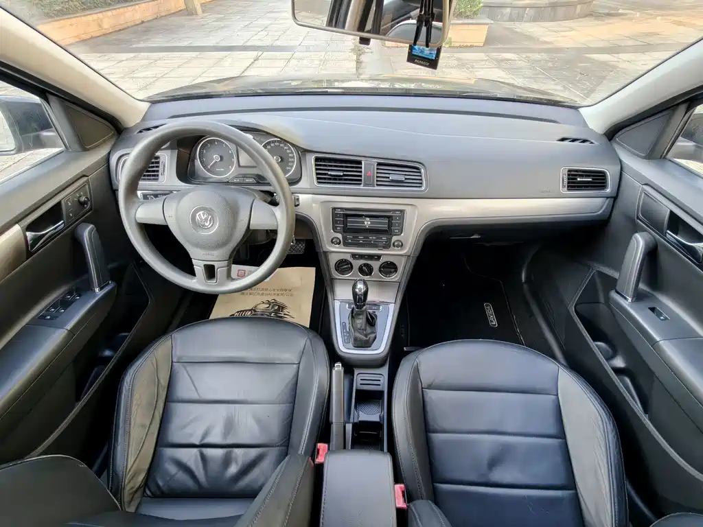 Volkswagen Lavida — миниатюра 17