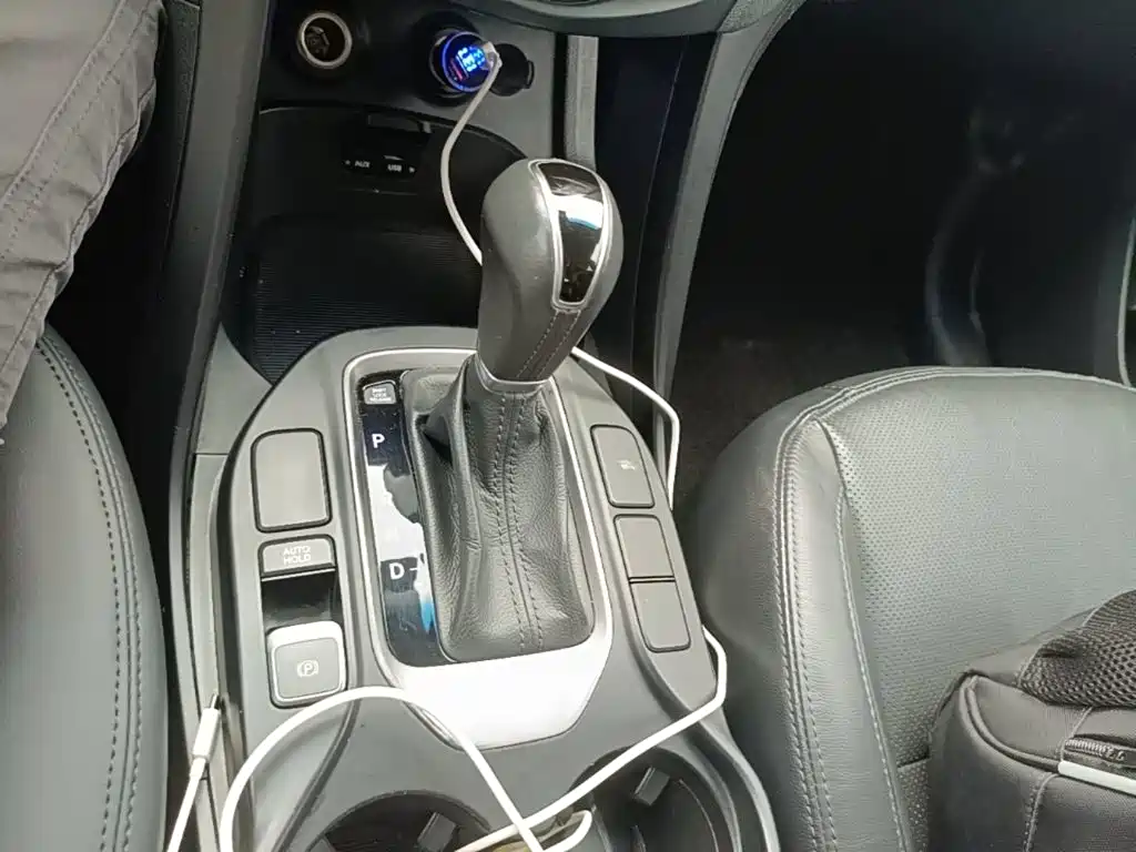Hyundai Santa Fe — миниатюра 14