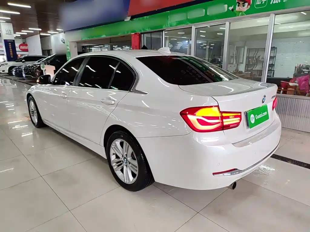 BMW 3 Series — миниатюра 5