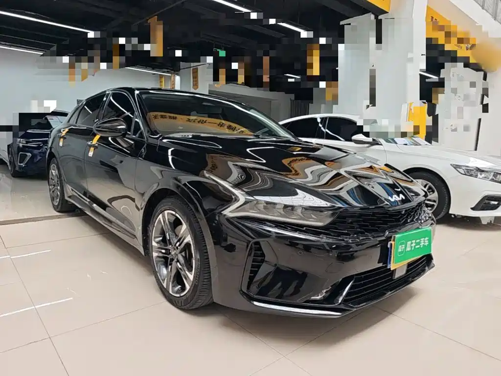 Kia K5 — миниатюра 4