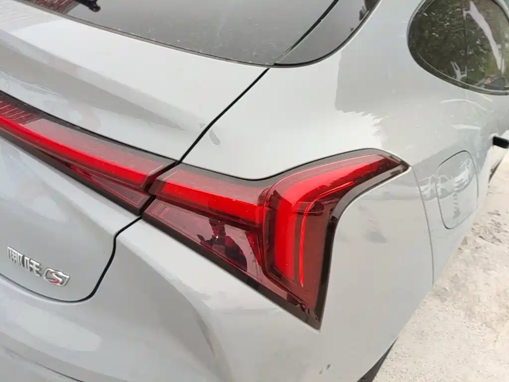 Neta S Shooting Brake — миниатюра 8