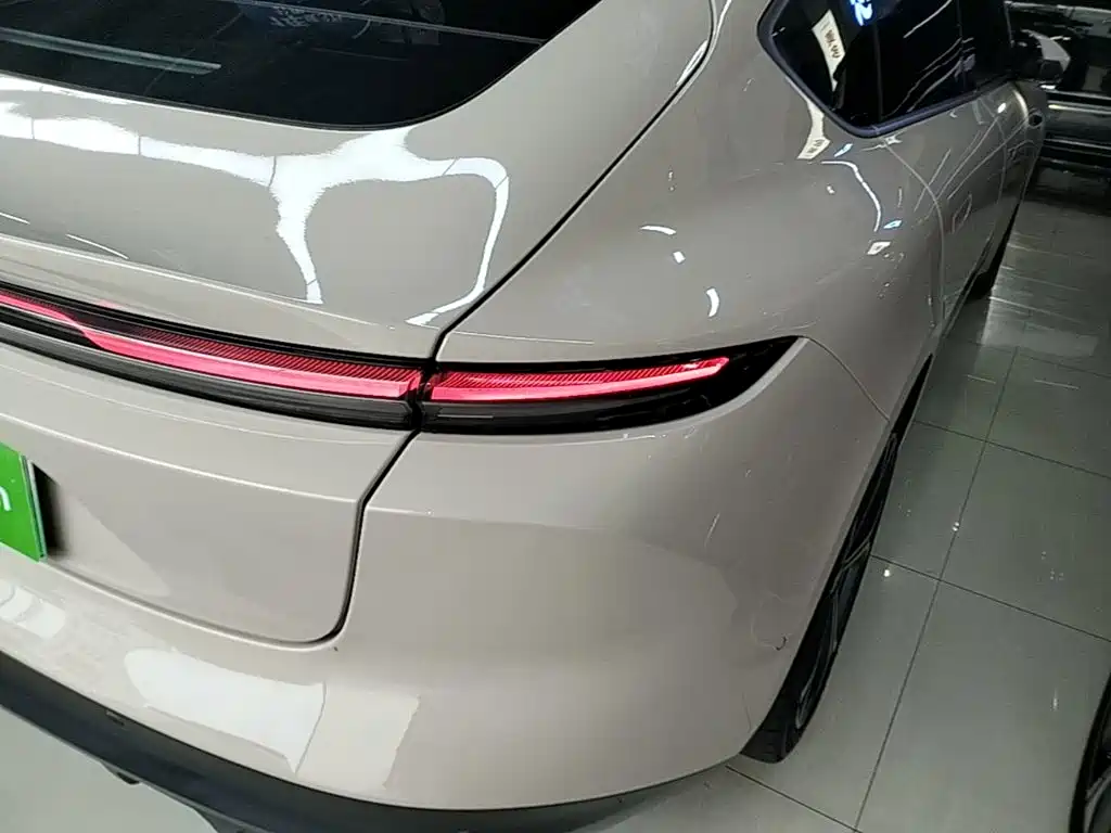 NIO ET5 — миниатюра 8