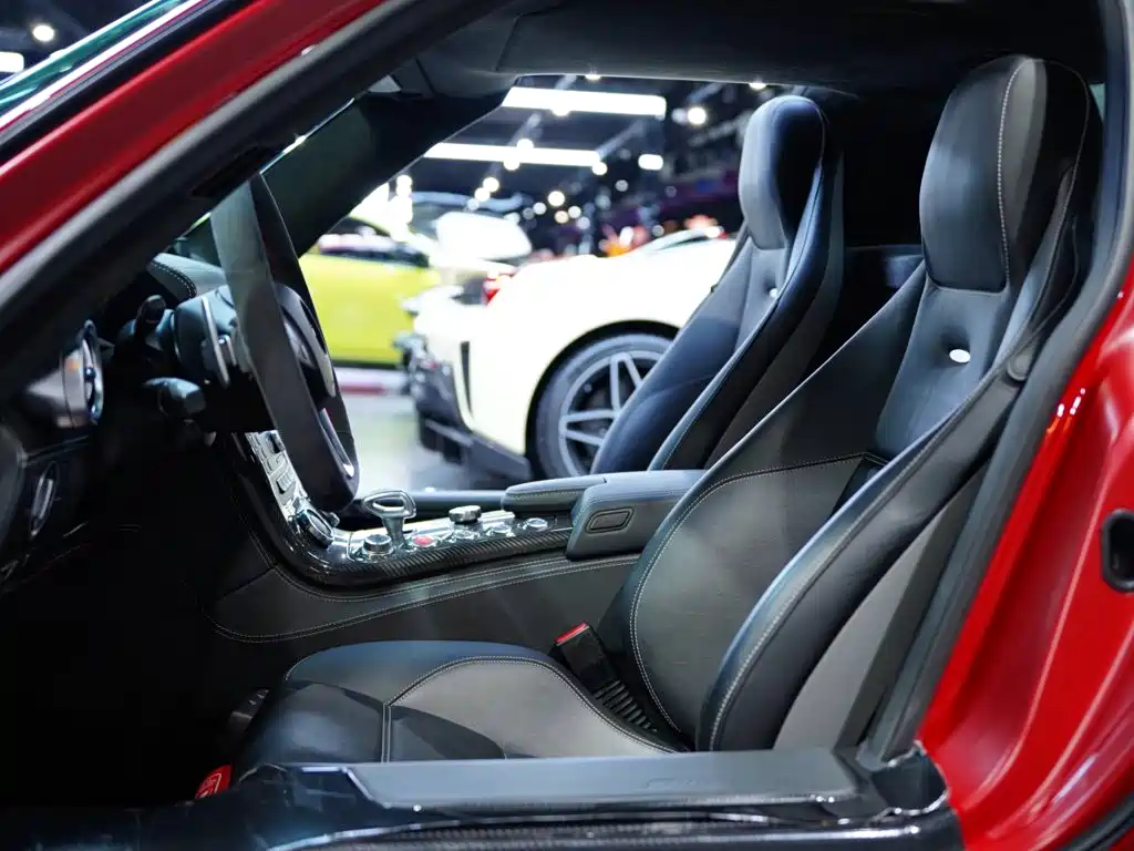 Mercedes-Benz SLS AMG — миниатюра 16