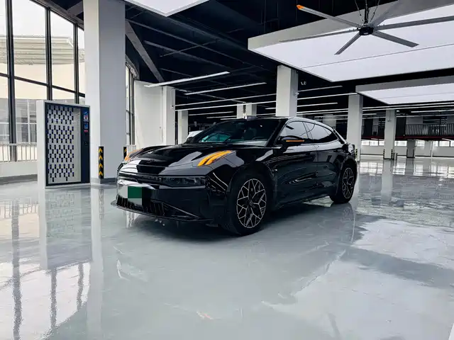Zeekr 001