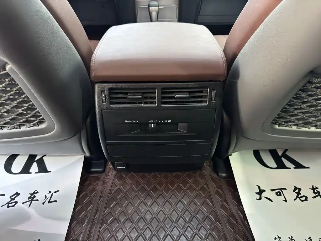 Toyota Land Cruiser — миниатюра 16