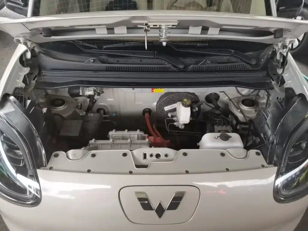 Wuling MINIEV — миниатюра 20