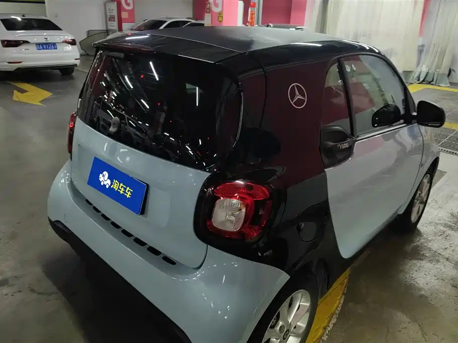 Smart fortwo 2015 1.0L 52