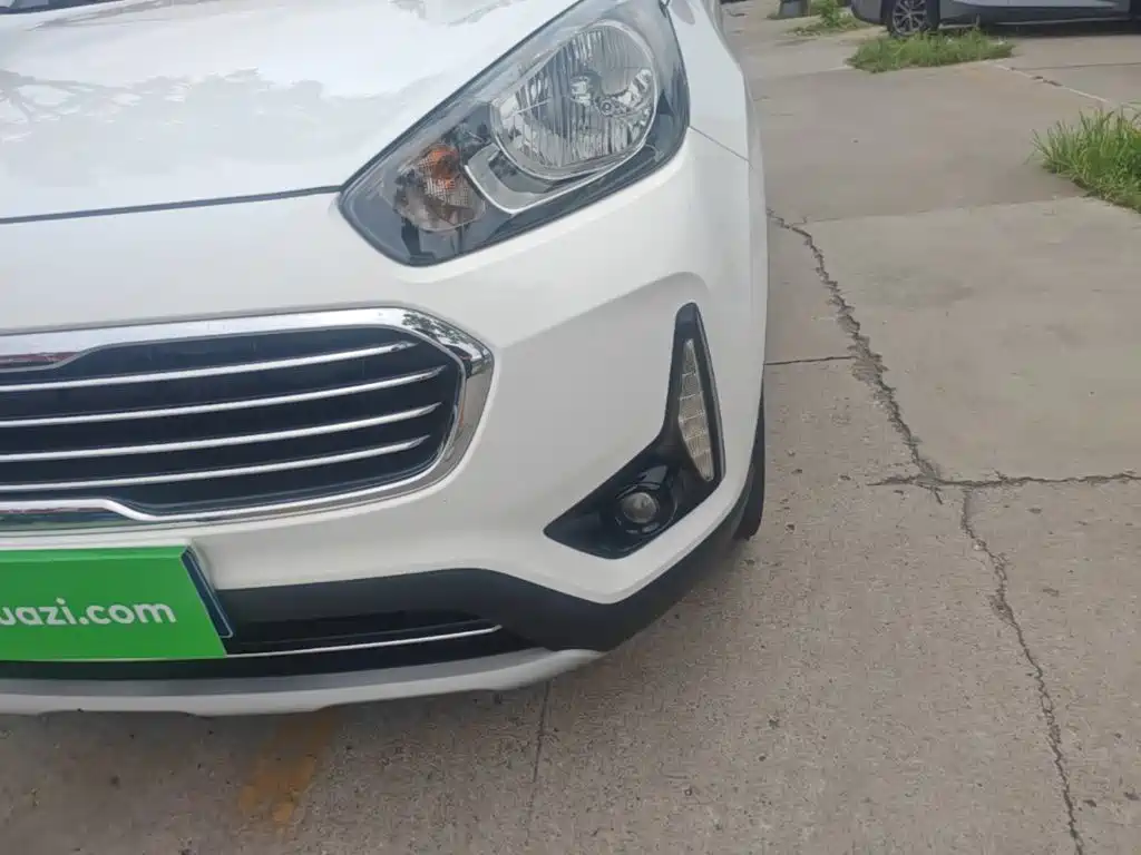 Kia KX3 — миниатюра 24