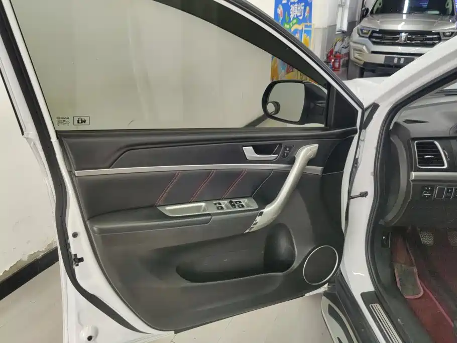 Haval M6 — миниатюра 7