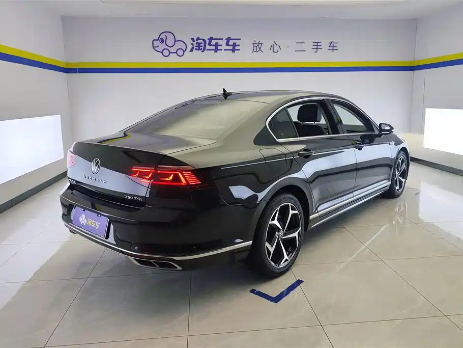 Volkswagen Magotan 2023 200 330TSI DSG Lead