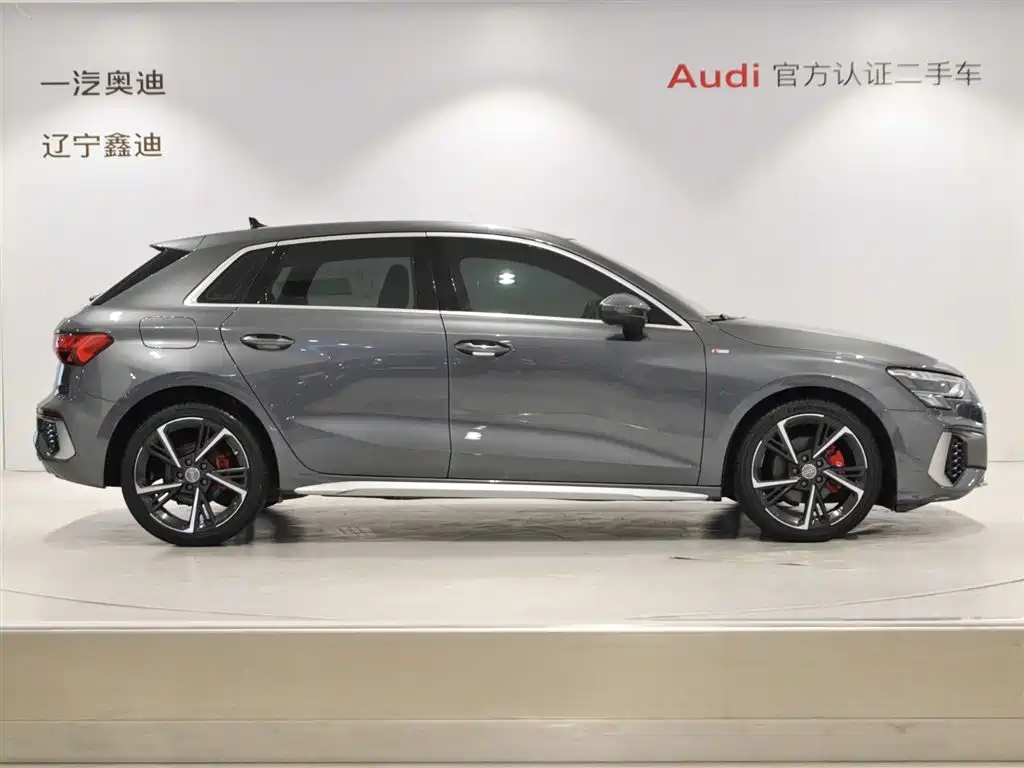 Audi A3 2021 Sportback 35 TFSI Fashion Sport