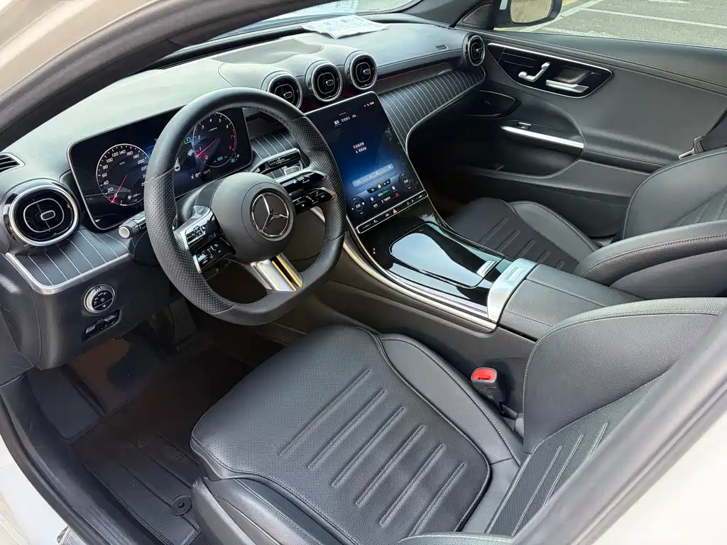 Mercedes-Benz C-Class 2022 — фото 4