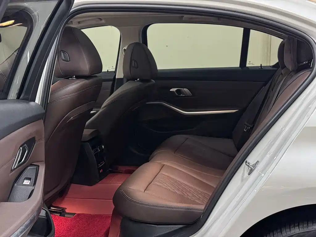 BMW i3 — миниатюра 7