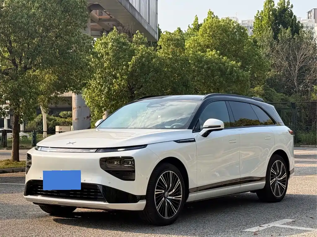 XPeng G9