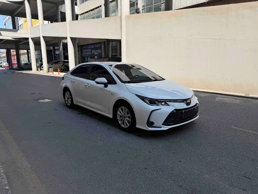 Toyota Corolla — миниатюра 3
