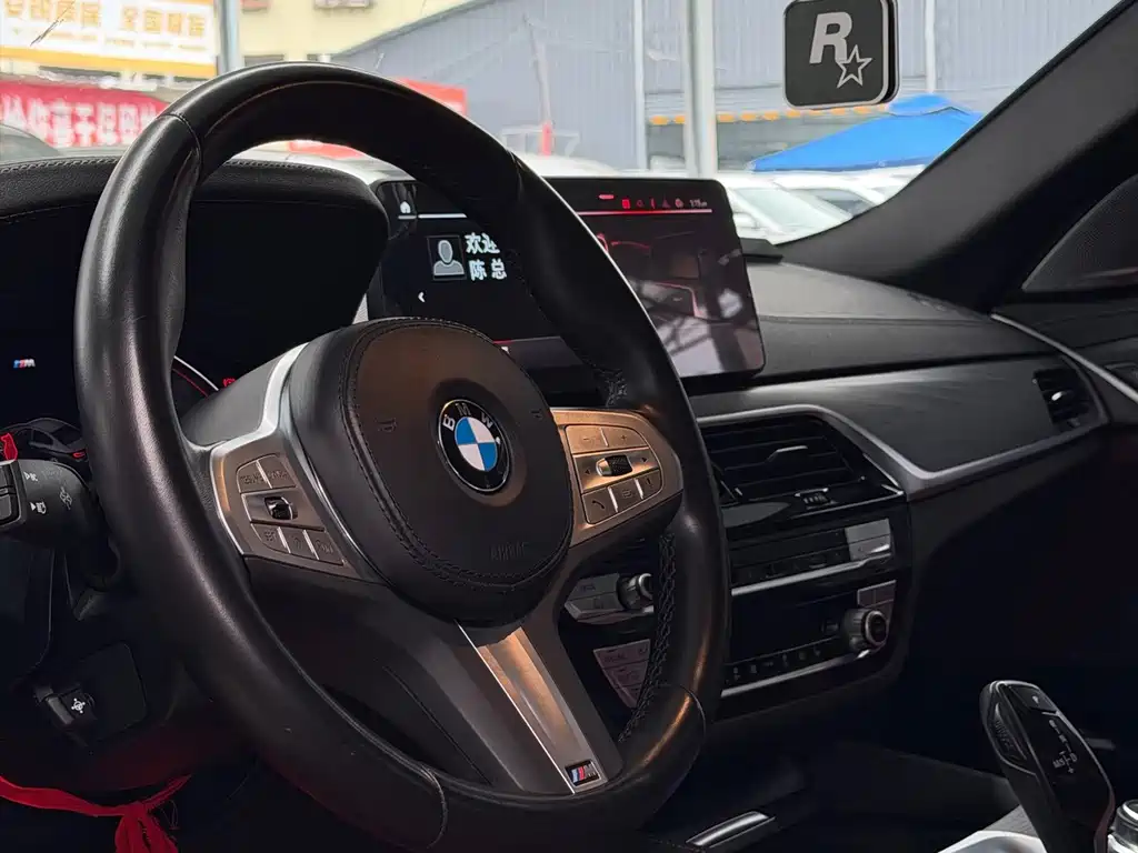 BMW 5 Series — миниатюра 3