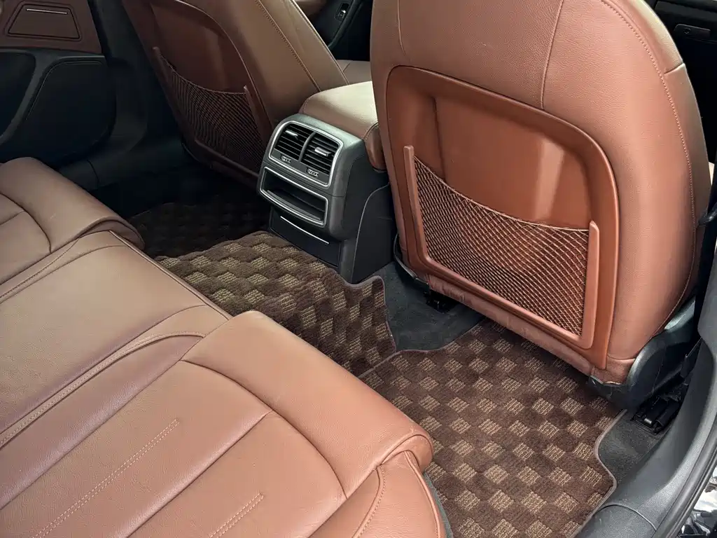 Audi A6L — миниатюра 19