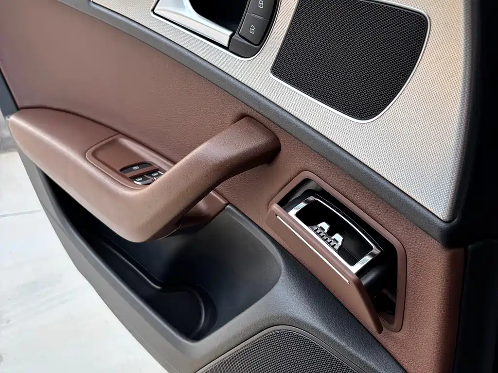 Audi A6L — миниатюра 13