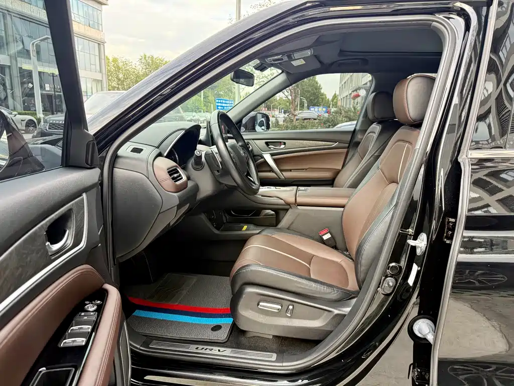 Honda UR-V — миниатюра 7