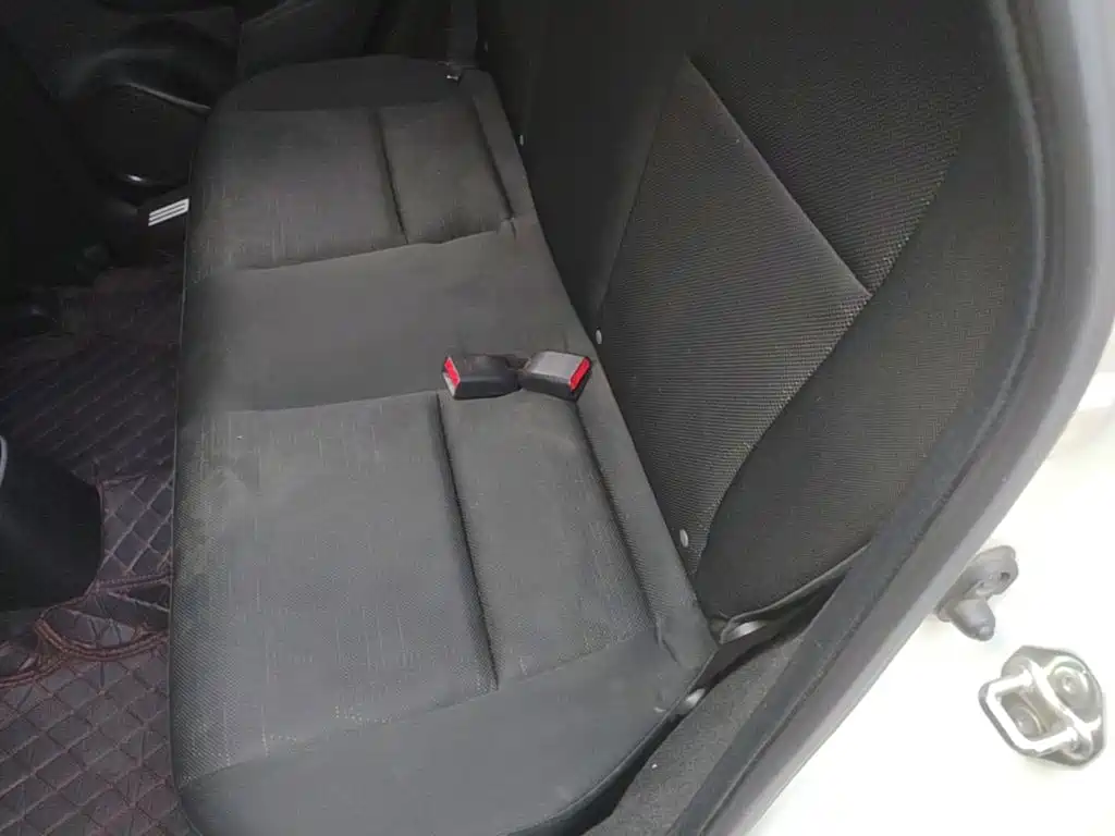 Honda Fit — миниатюра 17