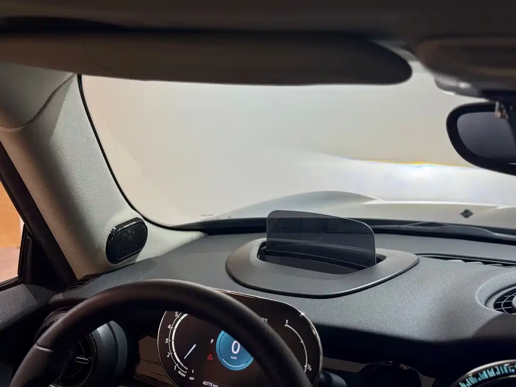 MINI Mini — миниатюра 10