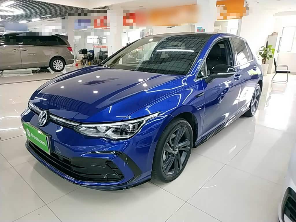 Volkswagen Golf 1.4 л 2021 г. Голубой, пробег 35600 км