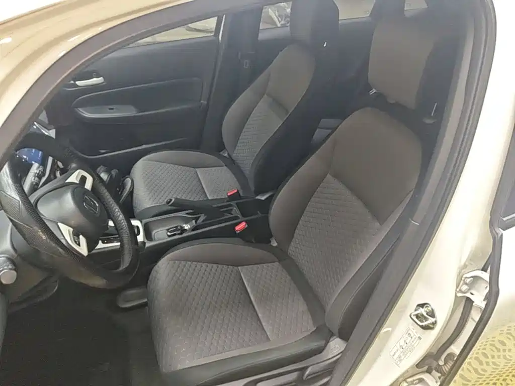 Honda Fit — миниатюра 15