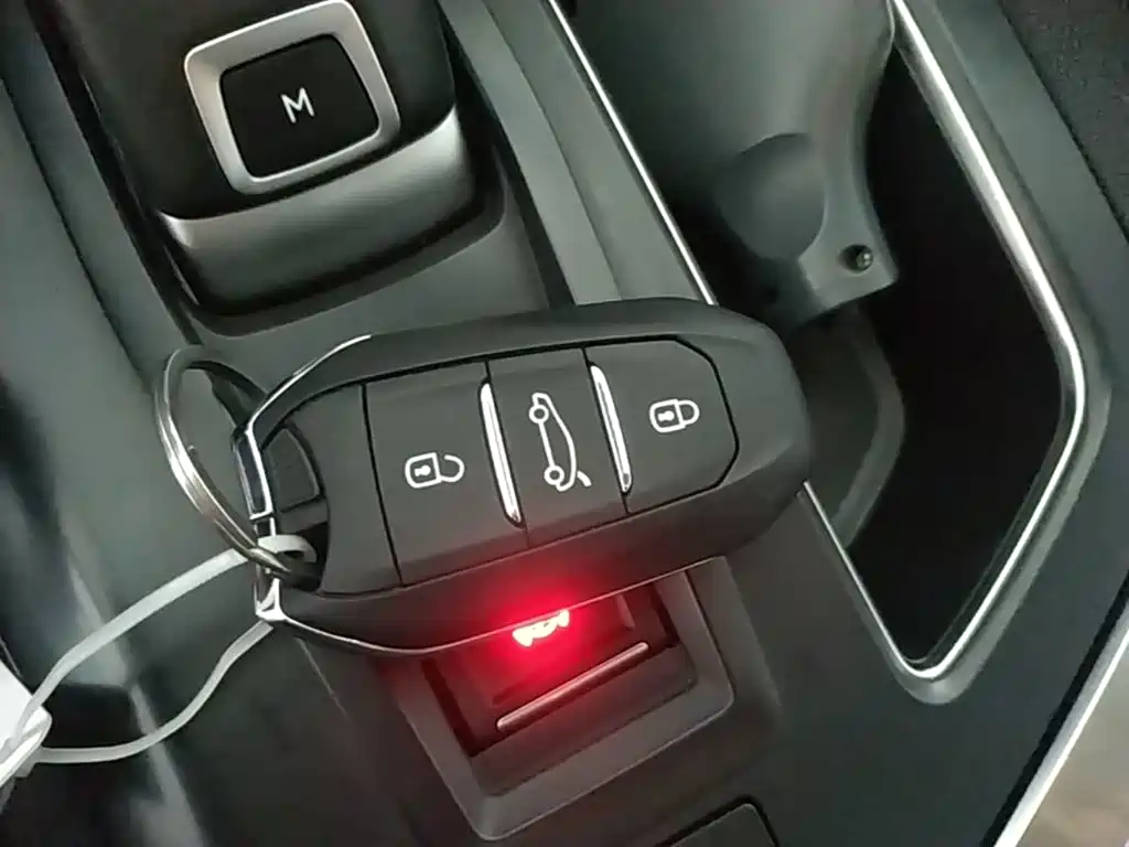 Peugeot 4008 — миниатюра 9
