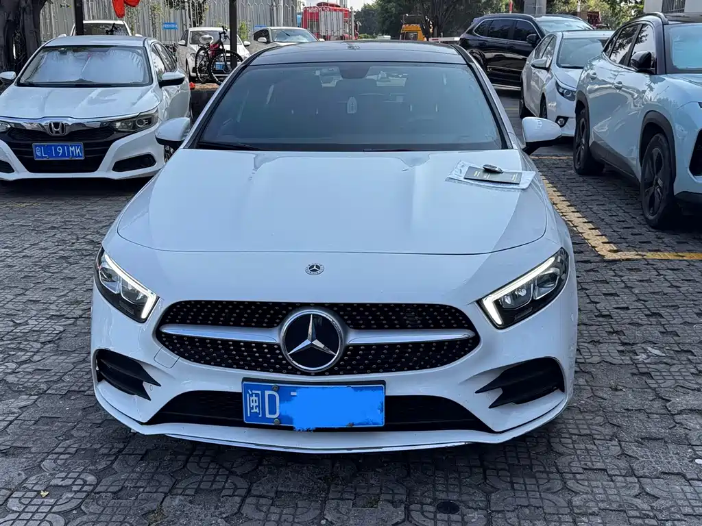 Mercedes-Benz A-Class — миниатюра 2