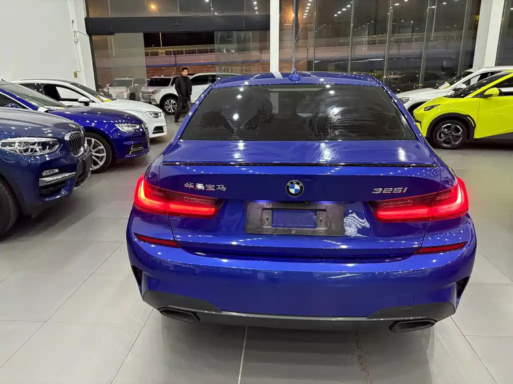 BMW 3 Series — миниатюра 9